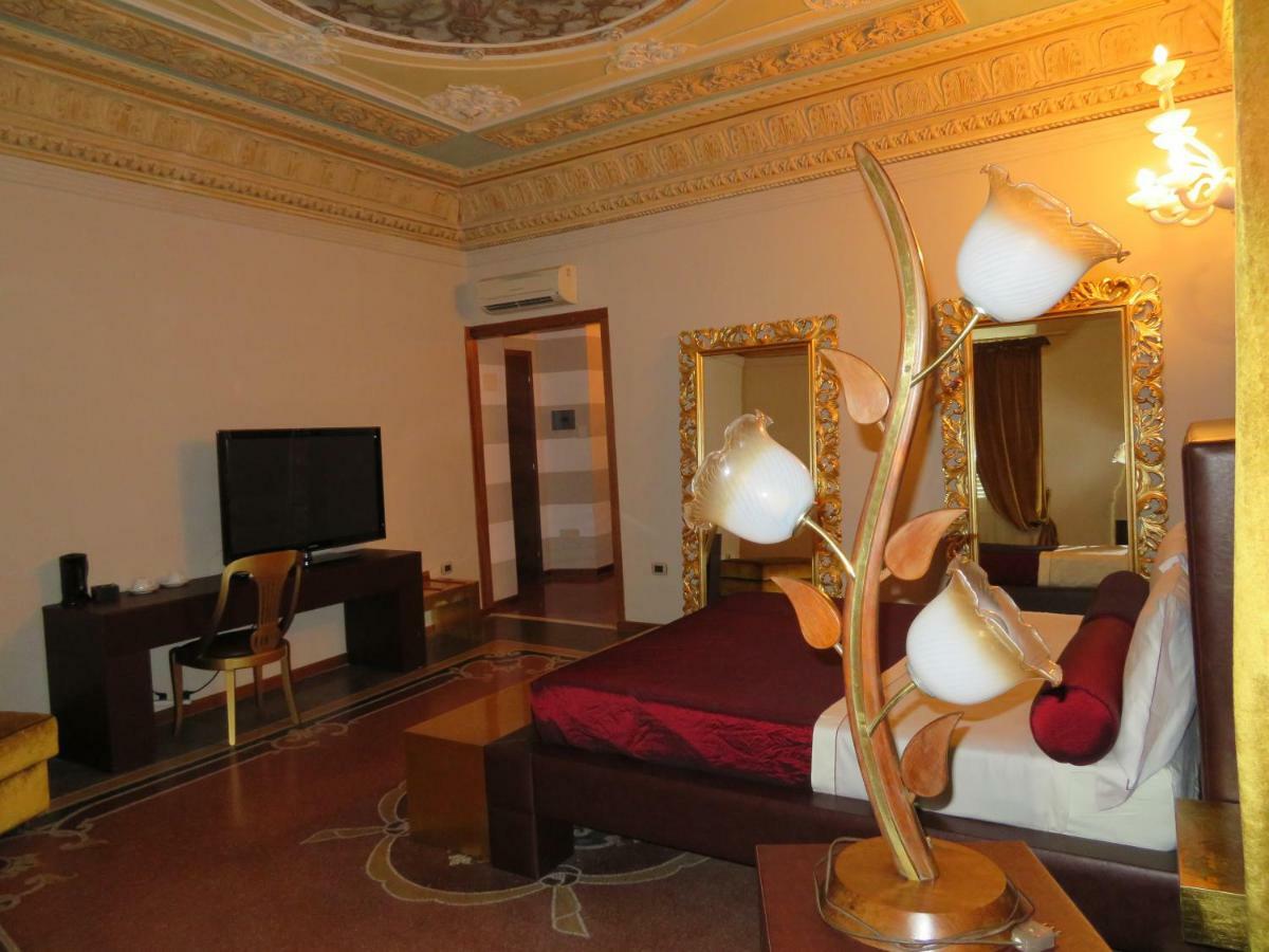 La Suprema Suite La Spezia Buitenkant foto